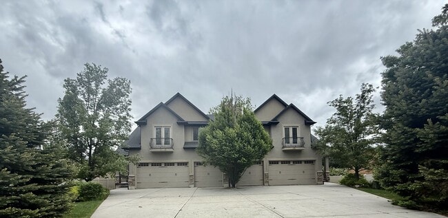 Building Photo - 2034 E 4500 S