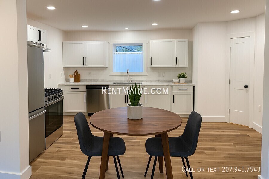 Building Photo - 167 Kennebec Rd