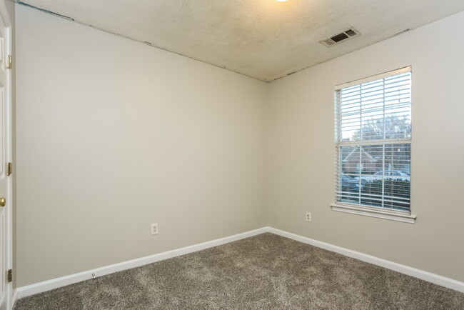 Building Photo - 3566 E Regency Park Cir