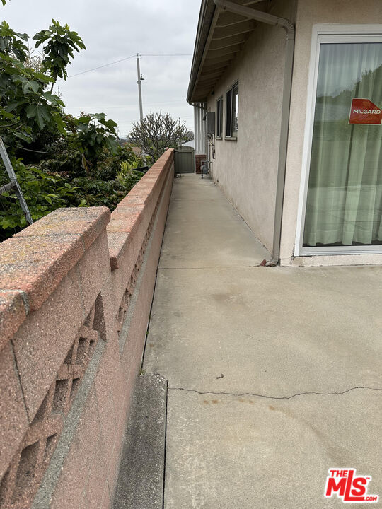 Building Photo - 1430 Rockhaven St