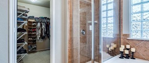 Building Photo - 611 Boca Chica Dr
