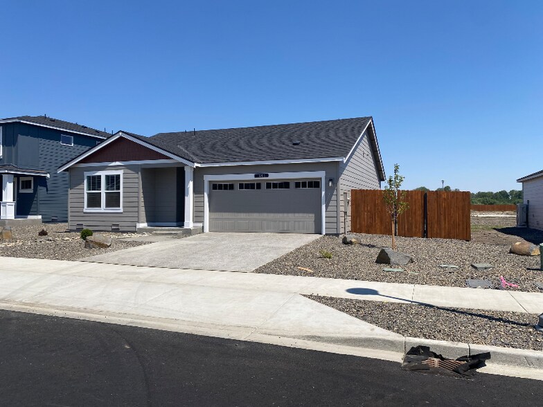 Primary Photo - 1604 S Mallard Wy