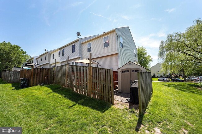 Building Photo - 6116 Kendra Way