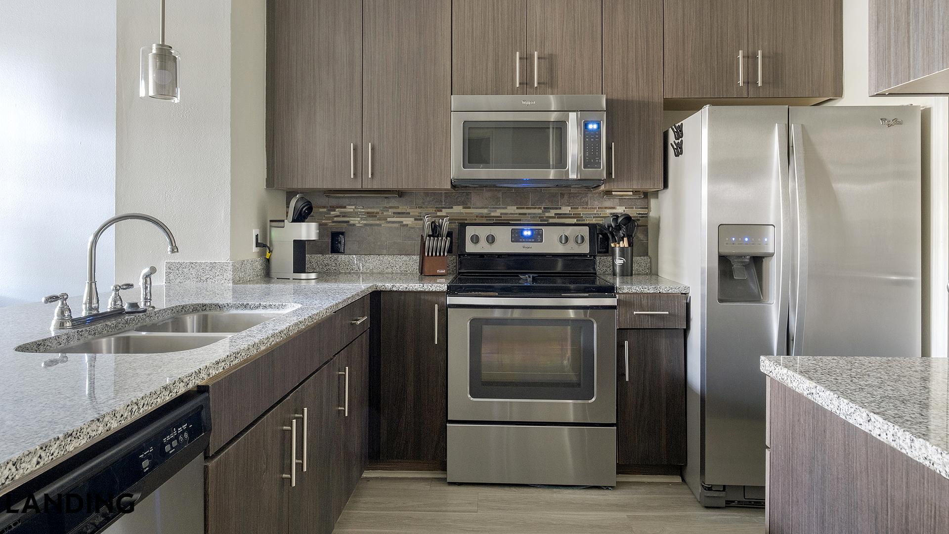 Building Photo - 3505 W Sam Houston Pkwy S