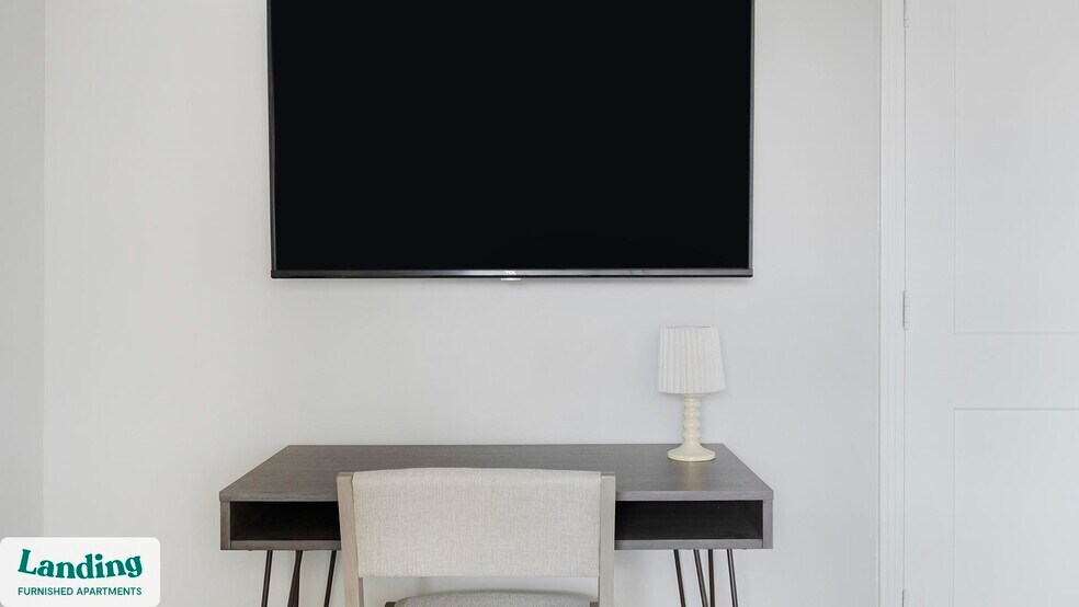 Primary Photo - 231 New Shackle Island Rd