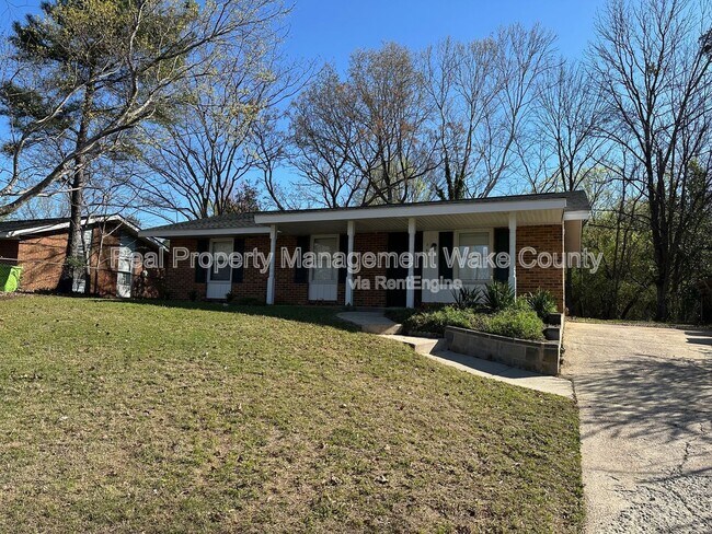 Building Photo - 741 Lunar Dr