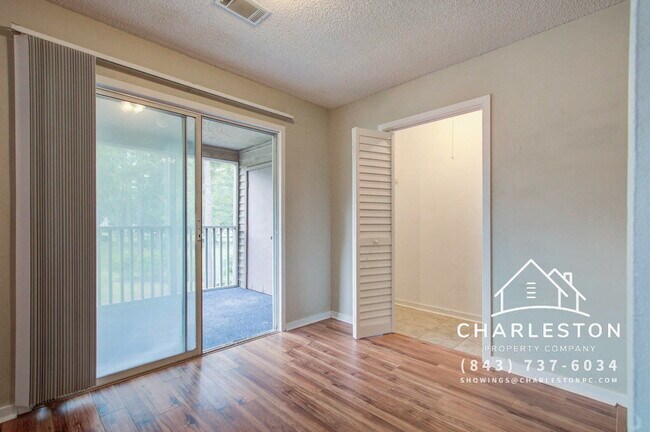 Building Photo - 7945 Timbercreek Ln