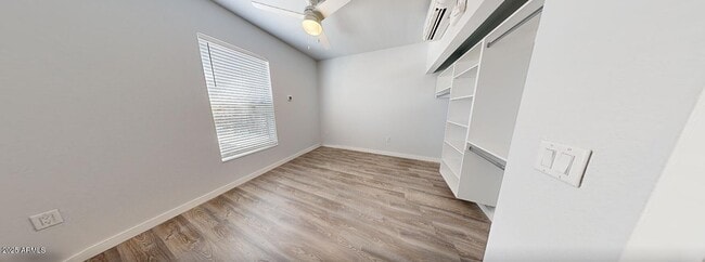 Building Photo - 11850 W Fillmore St