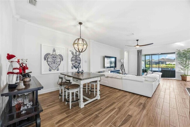 Building Photo - 5400 Manchini St