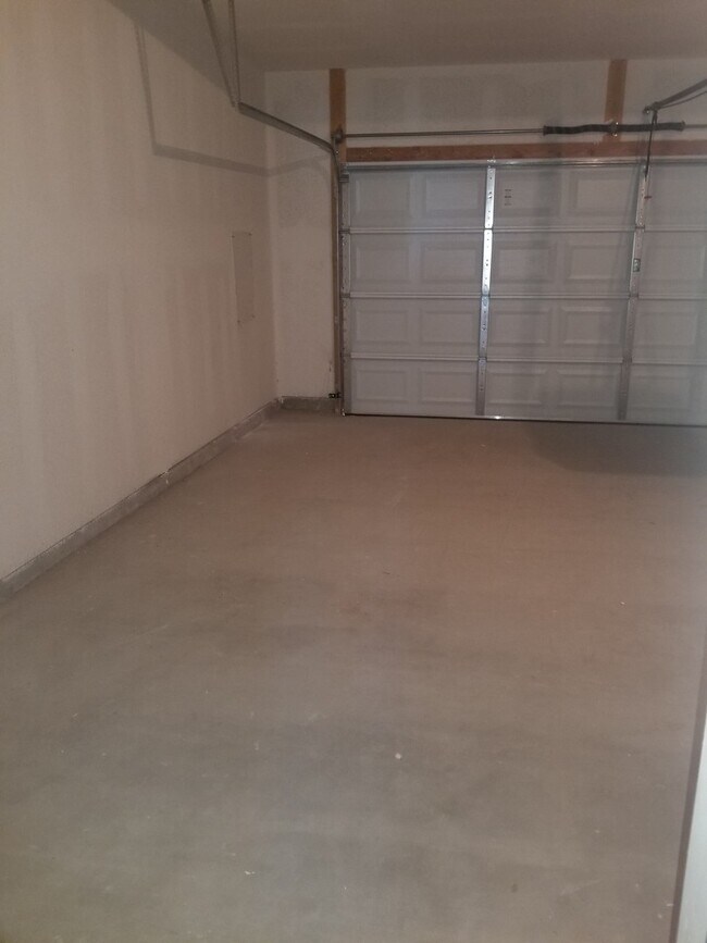 Building Photo - Eldorado Condo