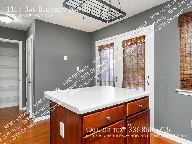 Building Photo - 1103 Oak Blossom Way
