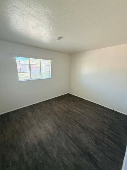 Building Photo - 3571 E 3rd St