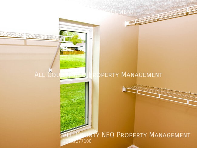 Building Photo - 1247 Grand Blvd