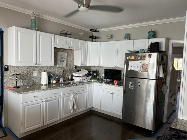 Building Photo - 97 Court Rd