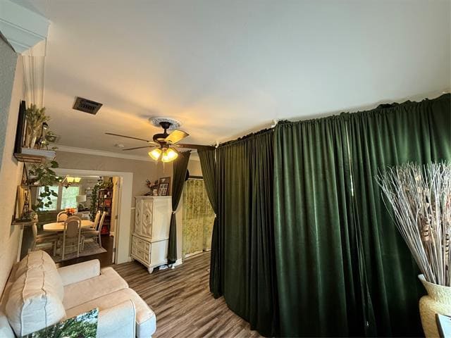 Building Photo - 2517 Honeysuckle Ave