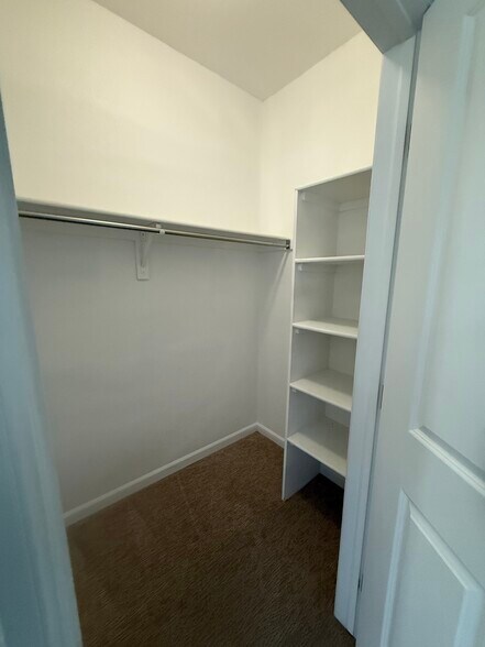 Building Photo - 4094 S Crystal Cir