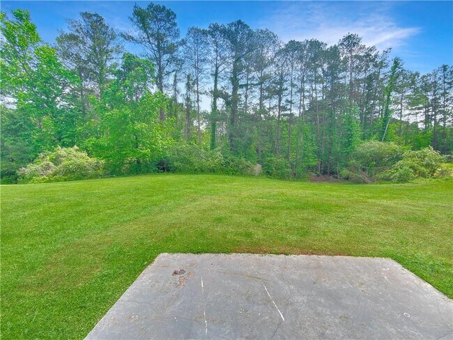 Building Photo - 157 Cedarcrest Dr