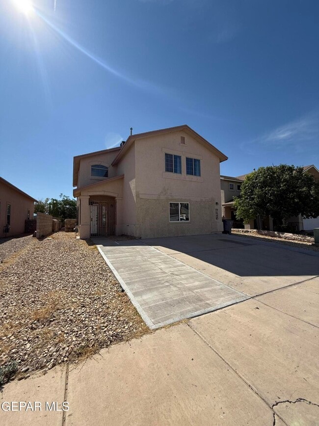 Building Photo - 3644 Tierra Bahia Dr