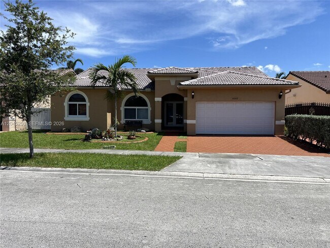 Building Photo - 8842 NW 142nd Ln