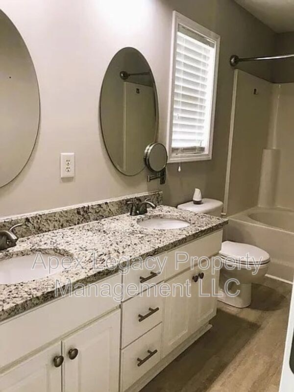 Building Photo - 2712 Cabochon Diamond Ct