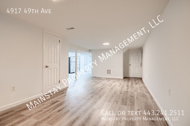 Building Photo - 4917 49th Ave