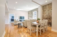 Building Photo - 1050 Annunciation St