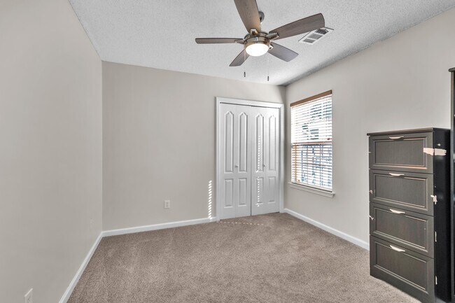 Building Photo - 2287 Harlan Ave