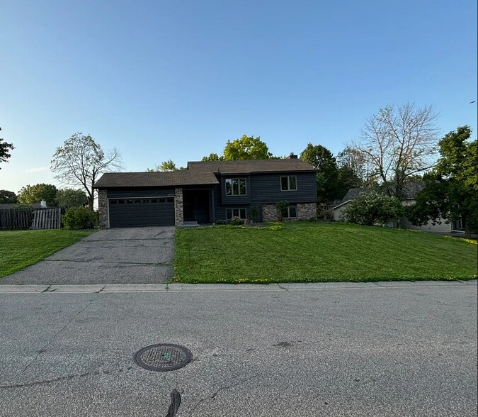 Building Photo - 18772 Pennington Ave