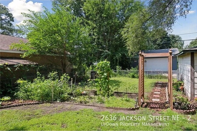 Building Photo - 2636 NE Jackson St