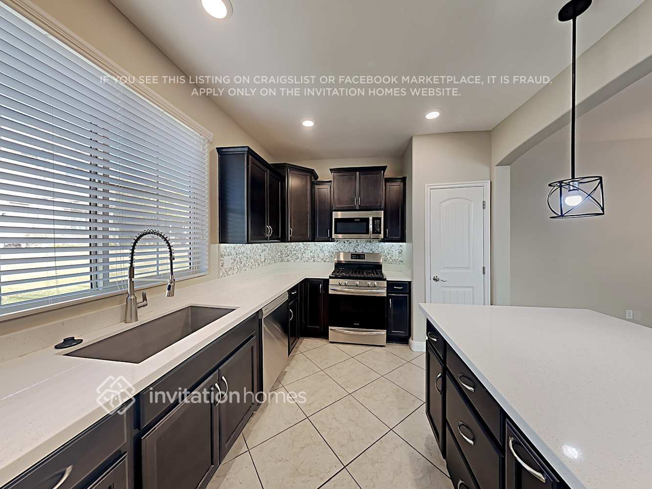 Building Photo - 1647 N 209th Ave