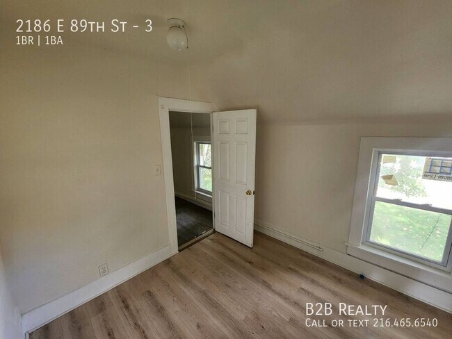 Building Photo - 2186 E 89th St