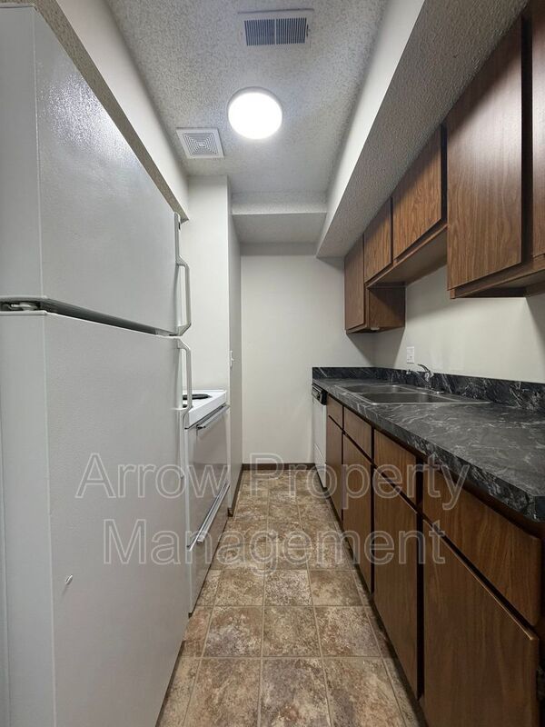 Building Photo - 1411 D St