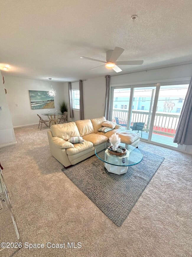 Building Photo - 925 Palm Springs Blvd