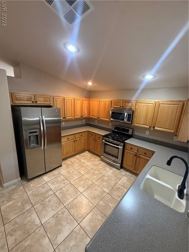 Building Photo - 4420 Meadowlark Wing Way