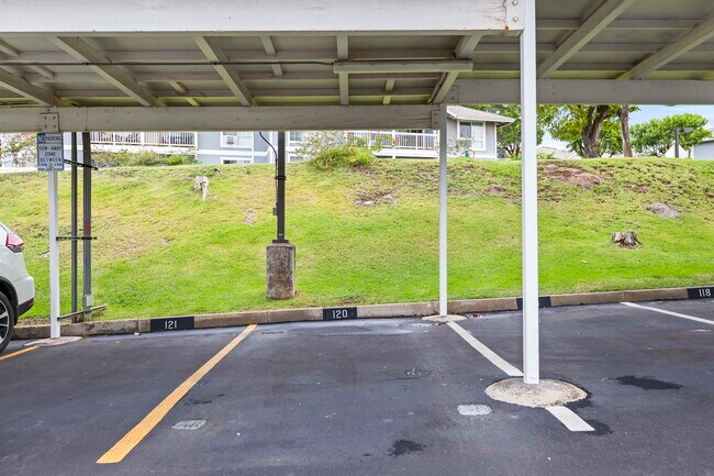 Building Photo - 92-1050-1050 Okaa St