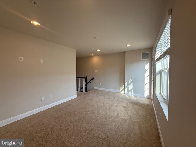 Building Photo - 7105 Druce Way