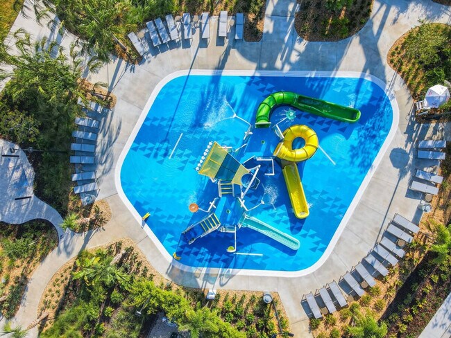 Building Photo - 1083 Splash Shot Pl