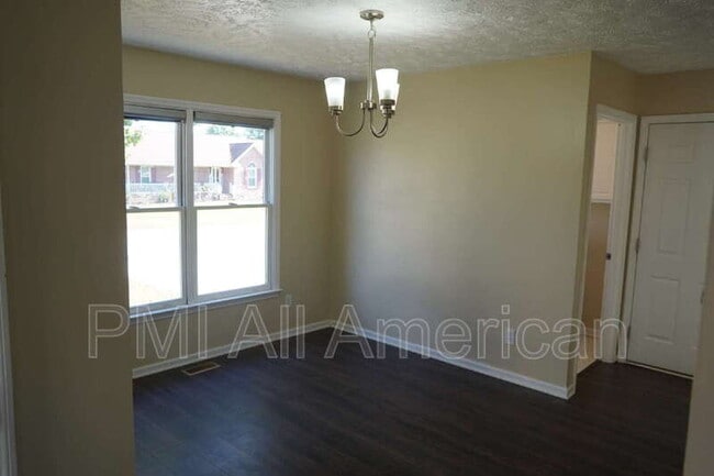 Building Photo - 1142 Blankshire Rd