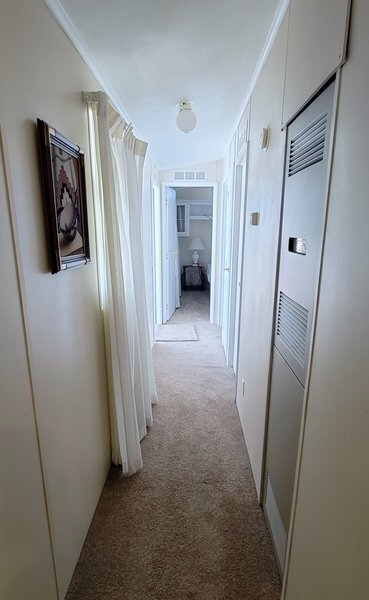 Building Photo - 212 Beth