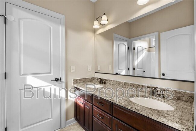 Building Photo - 6005 New Bailey Tr