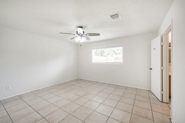 Building Photo - 16722 Moary Firth Dr