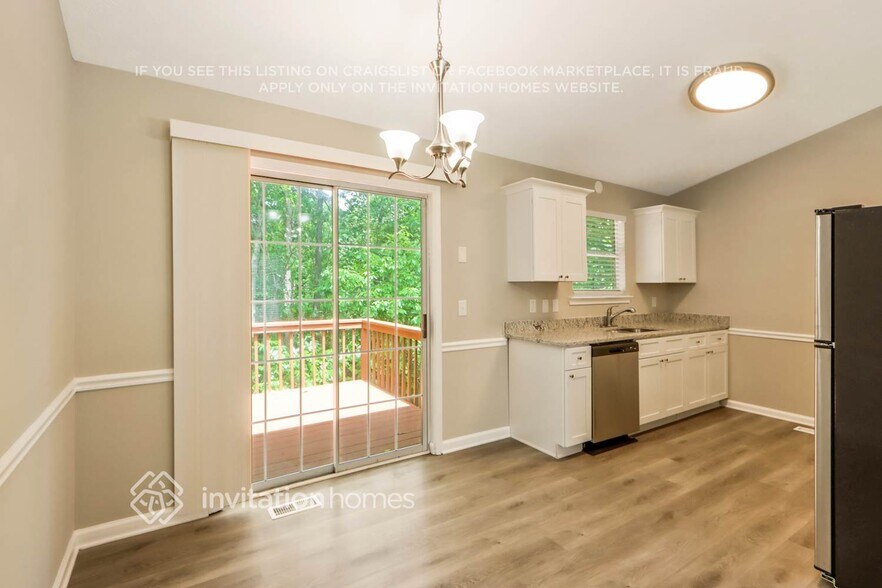 Building Photo - 6457 River Hill Dr