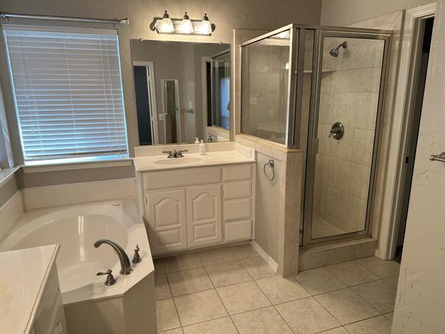Building Photo - 2751 Crystal Glenn Cir