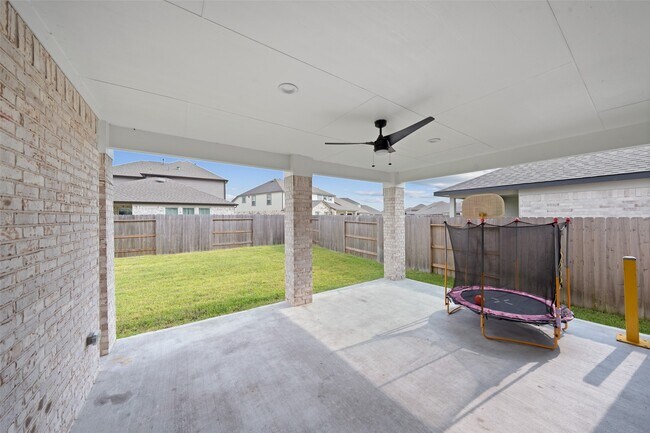 Building Photo - 13015 Braelich Loch Dr