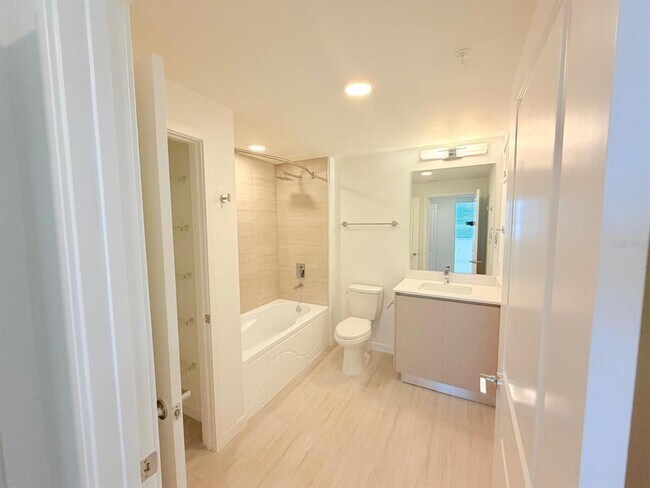 Building Photo - 5563 Millennia Park Dr