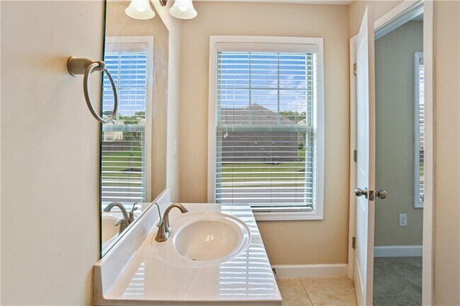Building Photo - 4835 Edgemoore Trce
