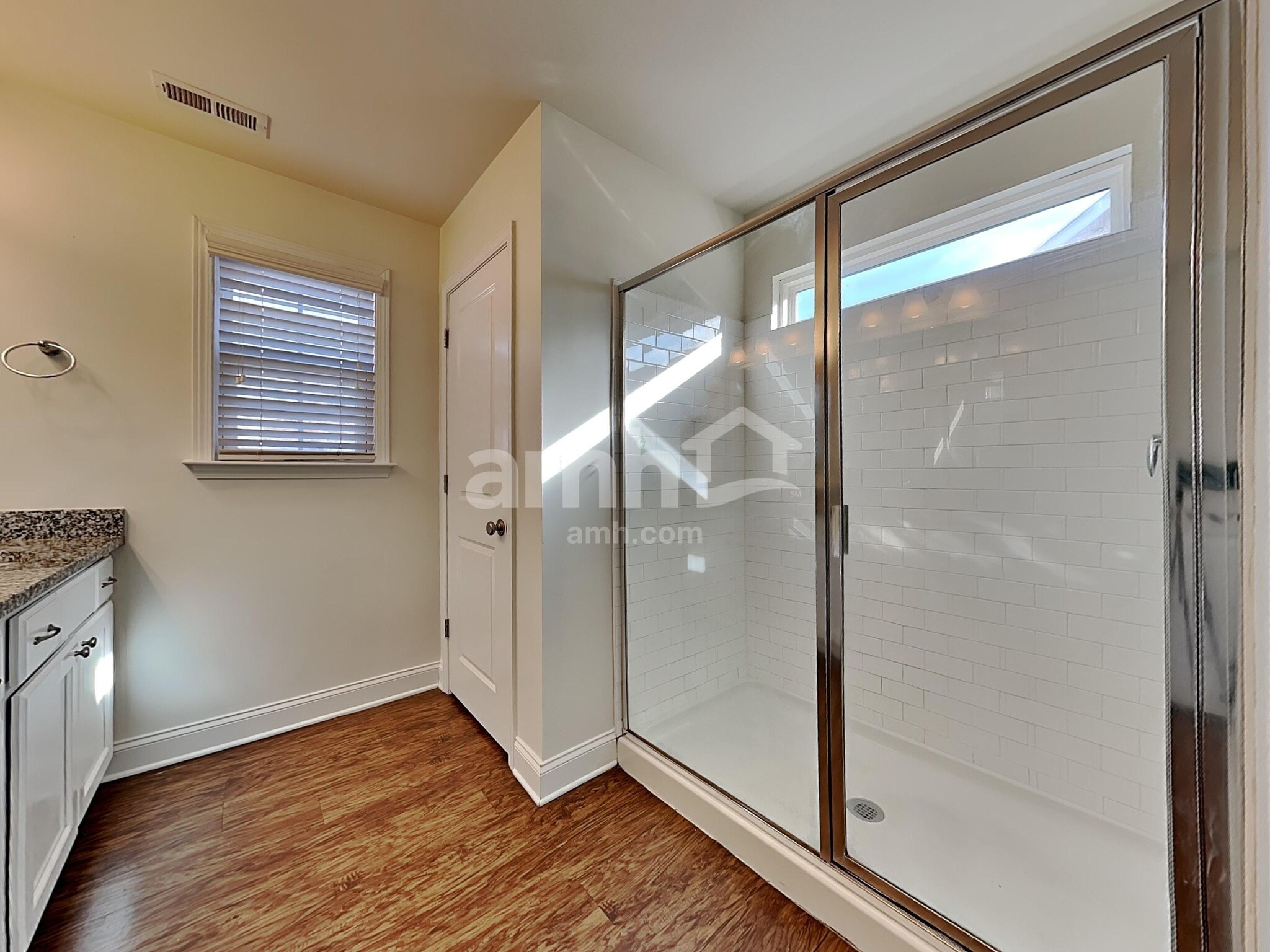 Building Photo - 1027 Monitor Ct