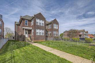 Building Photo - 3204 Garrison Blvd