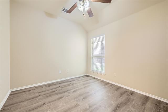 Building Photo - 9916 Pronghorn Rd