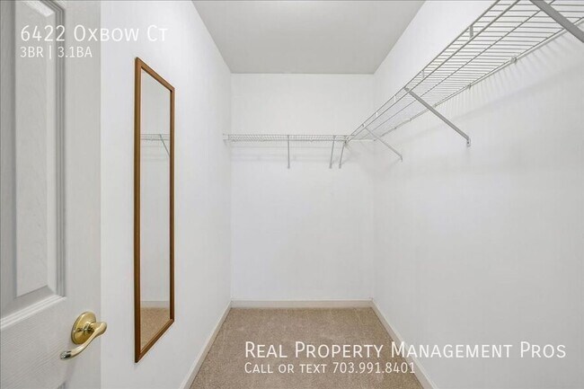 Building Photo - 6422 Oxbow Ct